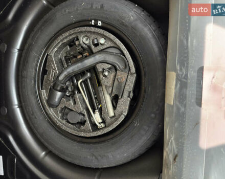 Сірий Шкода Octavia Scout, об'ємом двигуна 2 л та пробігом 282 тис. км за 10800 $, фото 10 на Automoto.ua