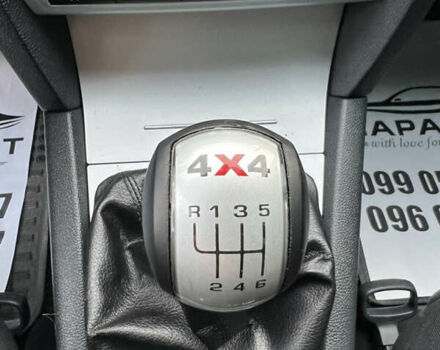 Серый Шкода Октавия Скаут, объемом двигателя 2 л и пробегом 230 тыс. км за 8990 $, фото 29 на Automoto.ua