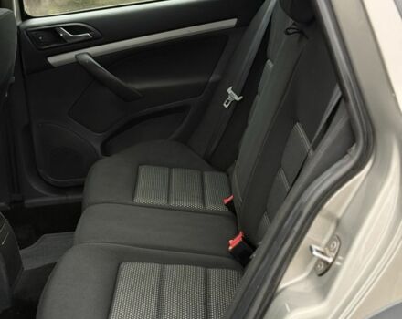 Сірий Шкода Octavia Scout, об'ємом двигуна 1.8 л та пробігом 200 тис. км за 8300 $, фото 4 на Automoto.ua