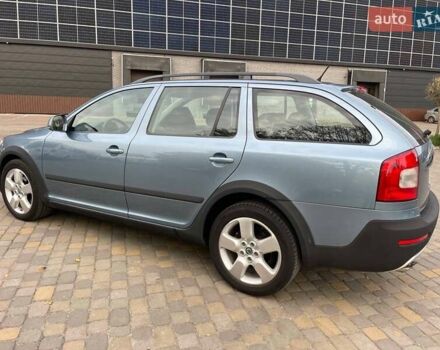 Серый Шкода Октавия Скаут, объемом двигателя 1.8 л и пробегом 214 тыс. км за 8500 $, фото 9 на Automoto.ua