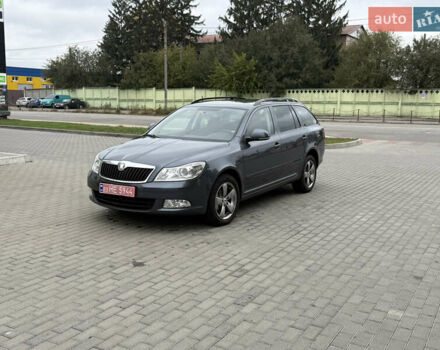 Серый Шкода Октавия Скаут, объемом двигателя 1.8 л и пробегом 219 тыс. км за 7850 $, фото 2 на Automoto.ua