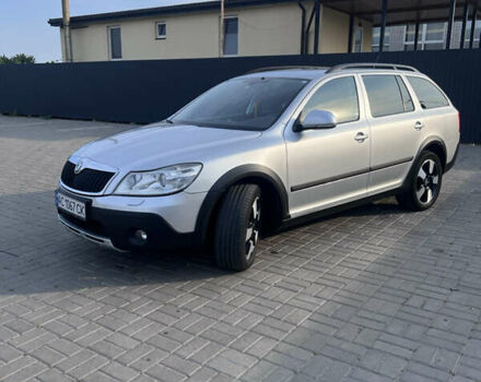 Сірий Шкода Octavia Scout, об'ємом двигуна 1.8 л та пробігом 235 тис. км за 9500 $, фото 8 на Automoto.ua