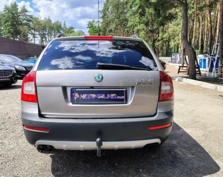 Сірий Шкода Octavia Scout, об'ємом двигуна 1.8 л та пробігом 262 тис. км за 8300 $, фото 7 на Automoto.ua