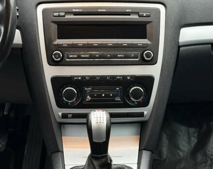 Сірий Шкода Octavia Scout, об'ємом двигуна 1.8 л та пробігом 219 тис. км за 7750 $, фото 2 на Automoto.ua