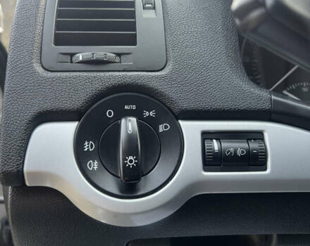 Серый Шкода Октавия Скаут, объемом двигателя 2 л и пробегом 230 тыс. км за 8990 $, фото 20 на Automoto.ua