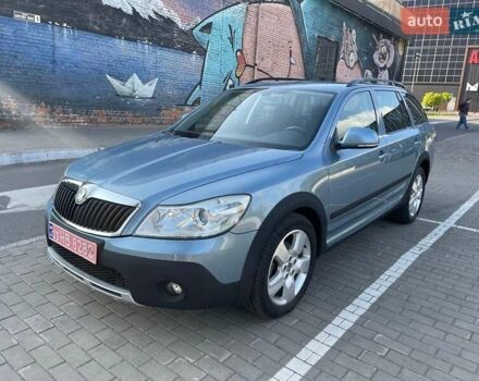 Сірий Шкода Octavia Scout, об'ємом двигуна 1.8 л та пробігом 212 тис. км за 8500 $, фото 2 на Automoto.ua