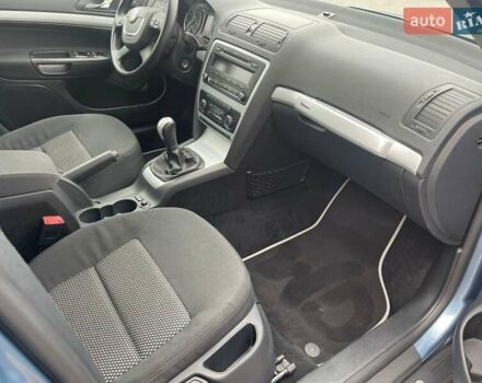 Сірий Шкода Octavia Scout, об'ємом двигуна 1.8 л та пробігом 212 тис. км за 8500 $, фото 33 на Automoto.ua