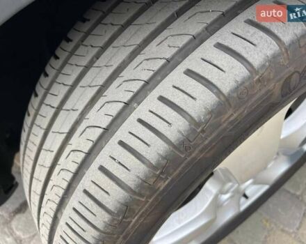 Серый Шкода Октавия Скаут, объемом двигателя 1.8 л и пробегом 214 тыс. км за 8500 $, фото 48 на Automoto.ua