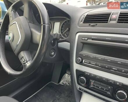 Серый Шкода Октавия Скаут, объемом двигателя 1.8 л и пробегом 214 тыс. км за 8500 $, фото 28 на Automoto.ua