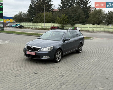 Серый Шкода Октавия Скаут, объемом двигателя 1.8 л и пробегом 219 тыс. км за 7850 $, фото 1 на Automoto.ua