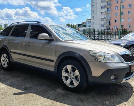 Сірий Шкода Octavia Scout, об'ємом двигуна 1.8 л та пробігом 262 тис. км за 8300 $, фото 10 на Automoto.ua