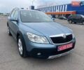 Серый Шкода Октавия Скаут, объемом двигателя 0 л и пробегом 212 тыс. км за 8950 $, фото 62 на Automoto.ua