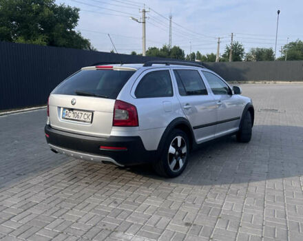 Сірий Шкода Octavia Scout, об'ємом двигуна 1.8 л та пробігом 235 тис. км за 9500 $, фото 4 на Automoto.ua