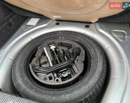 Серый Шкода Октавия Скаут, объемом двигателя 1.8 л и пробегом 247 тыс. км за 10200 $, фото 9 на Automoto.ua