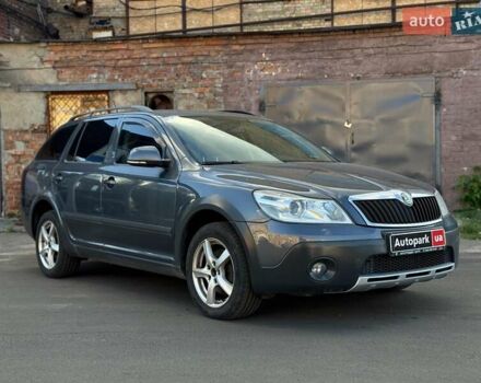 Сірий Шкода Octavia Scout, об'ємом двигуна 1.8 л та пробігом 224 тис. км за 6990 $, фото 12 на Automoto.ua