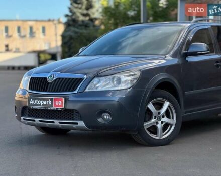 Сірий Шкода Octavia Scout, об'ємом двигуна 1.8 л та пробігом 224 тис. км за 6990 $, фото 1 на Automoto.ua