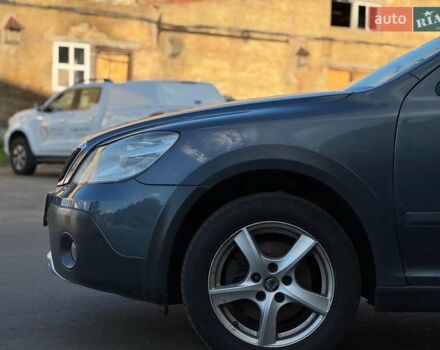 Сірий Шкода Octavia Scout, об'ємом двигуна 1.8 л та пробігом 224 тис. км за 6990 $, фото 38 на Automoto.ua