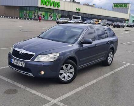 Сірий Шкода Octavia Scout, об'ємом двигуна 1.8 л та пробігом 390 тис. км за 7500 $, фото 21 на Automoto.ua
