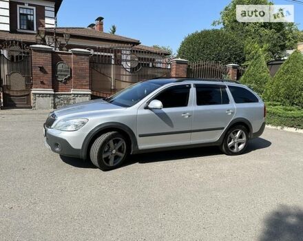 Сірий Шкода Octavia Scout, об'ємом двигуна 2 л та пробігом 255 тис. км за 11500 $, фото 13 на Automoto.ua