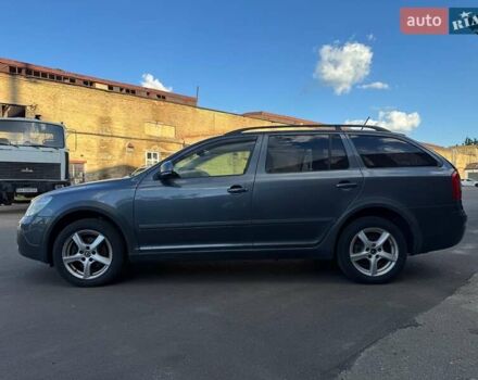 Сірий Шкода Octavia Scout, об'ємом двигуна 1.8 л та пробігом 224 тис. км за 6990 $, фото 2 на Automoto.ua