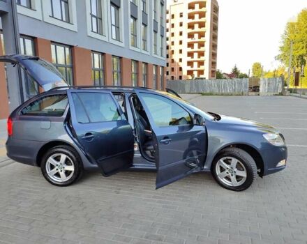 Сірий Шкода Octavia Scout, об'ємом двигуна 1.8 л та пробігом 205 тис. км за 8999 $, фото 155 на Automoto.ua