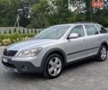 Серый Шкода Октавия Скаут, объемом двигателя 1.8 л и пробегом 133 тыс. км за 8950 $, фото 1 на Automoto.ua