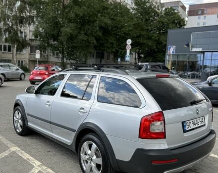 Сірий Шкода Octavia Scout, об'ємом двигуна 2 л та пробігом 220 тис. км за 12799 $, фото 10 на Automoto.ua