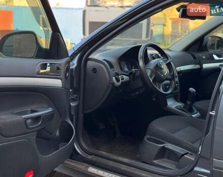 Сірий Шкода Octavia Scout, об'ємом двигуна 1.8 л та пробігом 224 тис. км за 6990 $, фото 14 на Automoto.ua