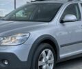 Сірий Шкода Octavia Scout, об'ємом двигуна 2 л та пробігом 220 тис. км за 12799 $, фото 3 на Automoto.ua