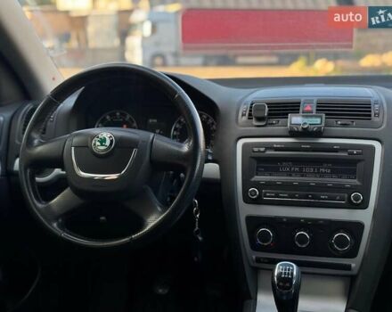 Сірий Шкода Octavia Scout, об'ємом двигуна 1.8 л та пробігом 224 тис. км за 6990 $, фото 35 на Automoto.ua