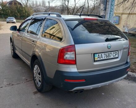 Сірий Шкода Octavia Scout, об'ємом двигуна 0.18 л та пробігом 320 тис. км за 9000 $, фото 2 на Automoto.ua