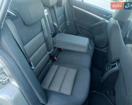 Шкода Октавия Скаут 2012 в Киеве на Automoto.ua Серый Шкода Октавия Скаут, объемом двигателя 1.8 л и пробегом 197 тыс. км за 9999 $, фото 34 на Automoto.ua