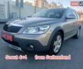 Шкода Октавия Скаут 2012 в Киеве на Automoto.ua Серый Шкода Октавия Скаут, объемом двигателя 1.8 л и пробегом 197 тыс. км за 9999 $, фото 1 на Automoto.ua