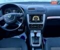 Серый Шкода Октавия Скаут, объемом двигателя 1.97 л и пробегом 251 тыс. км за 10999 $, фото 22 на Automoto.ua