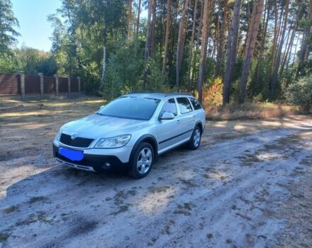 Сірий Шкода Octavia Scout, об'ємом двигуна 0 л та пробігом 224 тис. км за 7750 $, фото 1 на Automoto.ua