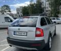 Серый Шкода Октавия Скаут, объемом двигателя 2 л и пробегом 220 тыс. км за 12799 $, фото 9 на Automoto.ua