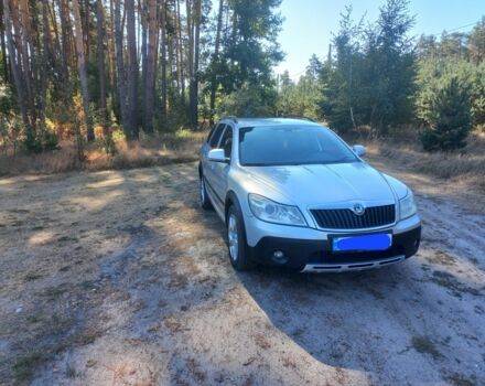 Сірий Шкода Octavia Scout, об'ємом двигуна 0 л та пробігом 224 тис. км за 7750 $, фото 5 на Automoto.ua