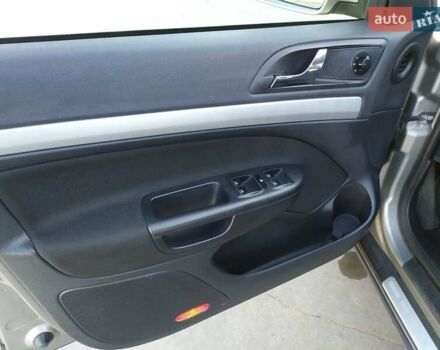 Шкода Октавия Скаут 2012 в Киеве на Automoto.ua Серый Шкода Октавия Скаут, объемом двигателя 1.8 л и пробегом 197 тыс. км за 9999 $, фото 17 на Automoto.ua