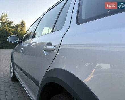 Сірий Шкода Octavia Scout, об'ємом двигуна 2 л та пробігом 260 тис. км за 12399 $, фото 23 на Automoto.ua