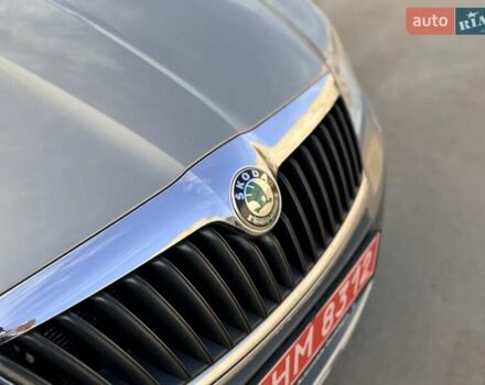 Серый Шкода Октавия Скаут, объемом двигателя 2 л и пробегом 191 тыс. км за 13600 $, фото 6 на Automoto.ua