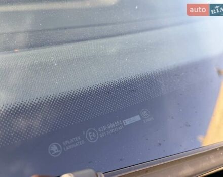 Серый Шкода Октавия Скаут, объемом двигателя 2 л и пробегом 191 тыс. км за 13600 $, фото 28 на Automoto.ua