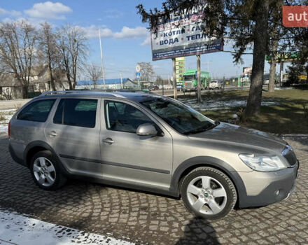 Сірий Шкода Octavia Scout, об'ємом двигуна 2 л та пробігом 246 тис. км за 10950 $, фото 8 на Automoto.ua