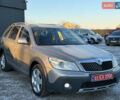 Сірий Шкода Octavia Scout, об'ємом двигуна 2 л та пробігом 251 тис. км за 11750 $, фото 1 на Automoto.ua