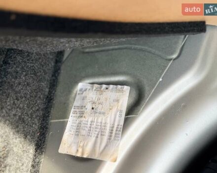 Серый Шкода Октавия Скаут, объемом двигателя 2 л и пробегом 191 тыс. км за 13600 $, фото 56 на Automoto.ua