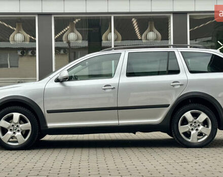 Серый Шкода Октавия Скаут, объемом двигателя 2 л и пробегом 175 тыс. км за 12999 $, фото 19 на Automoto.ua