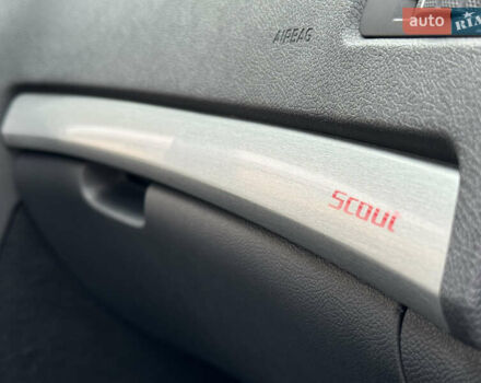 Серый Шкода Октавия Скаут, объемом двигателя 2 л и пробегом 175 тыс. км за 12999 $, фото 46 на Automoto.ua