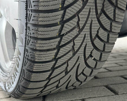 Серый Шкода Октавия Скаут, объемом двигателя 2 л и пробегом 175 тыс. км за 12999 $, фото 30 на Automoto.ua