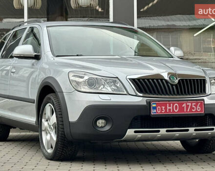 Серый Шкода Октавия Скаут, объемом двигателя 2 л и пробегом 175 тыс. км за 12999 $, фото 9 на Automoto.ua