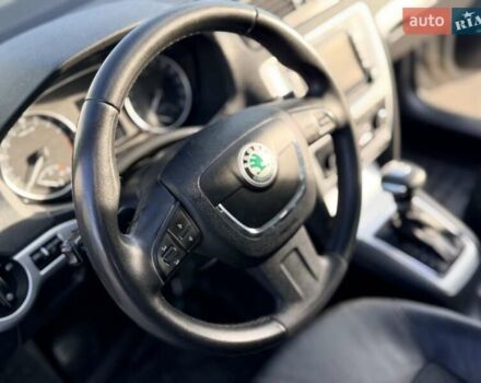 Серый Шкода Октавия Скаут, объемом двигателя 2 л и пробегом 191 тыс. км за 13600 $, фото 45 на Automoto.ua