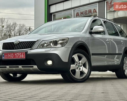 Серый Шкода Октавия Скаут, объемом двигателя 2 л и пробегом 175 тыс. км за 12999 $, фото 8 на Automoto.ua